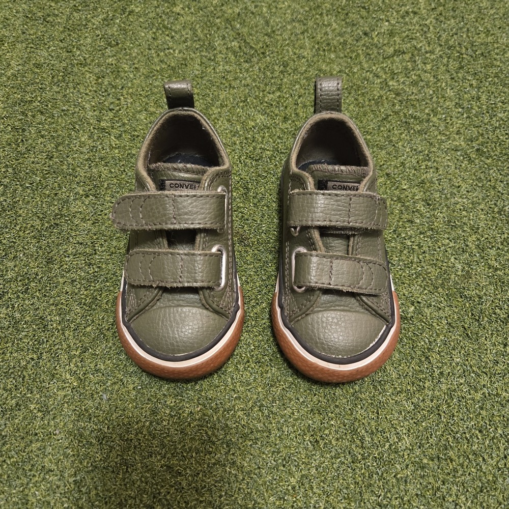 Converse Low "Green Leather" Gum bottom size 5 toddler